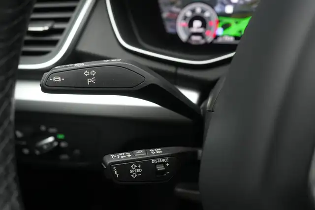 Audi Q5 view 19
