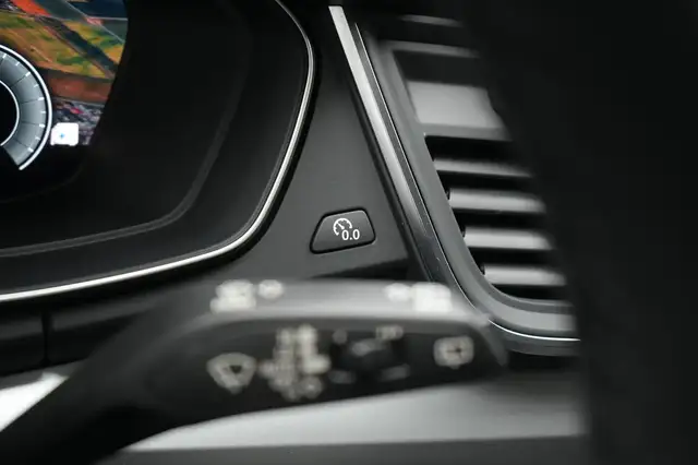 Audi Q5 view 20