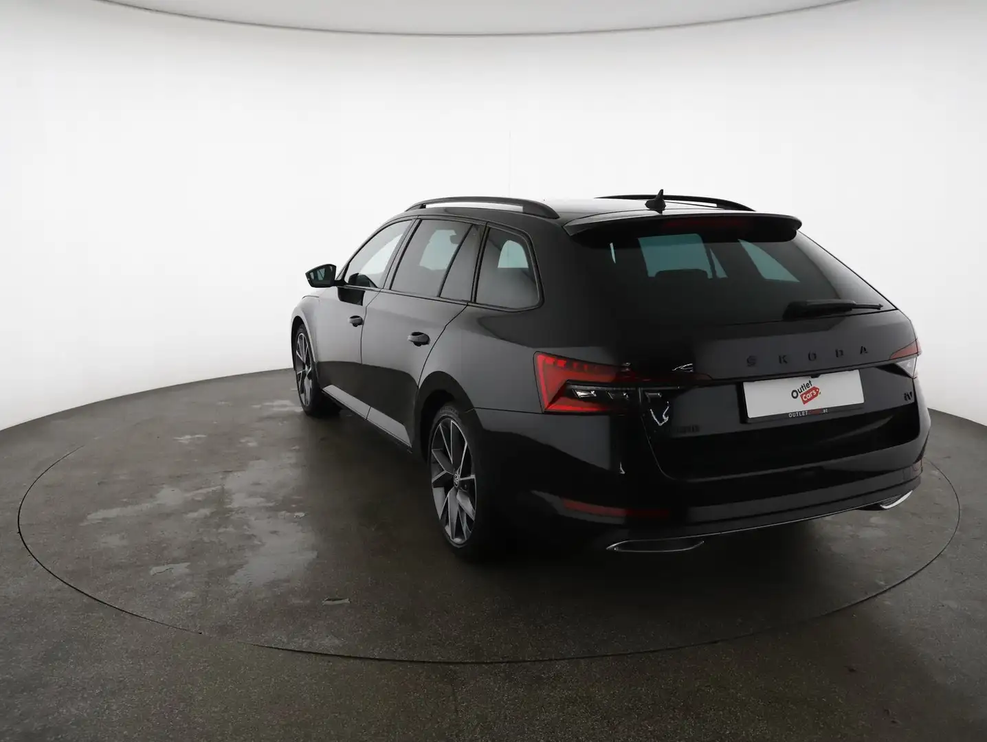 Skoda Superb iV Sportline DSG Schwarz - 2