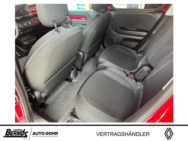 Renault Twingo view 8