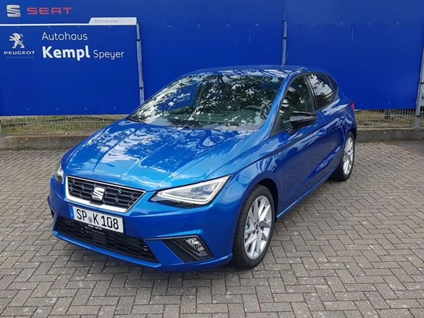 SEAT Ibiza 1.0 TSI S&S DSG FR Bleu - 1