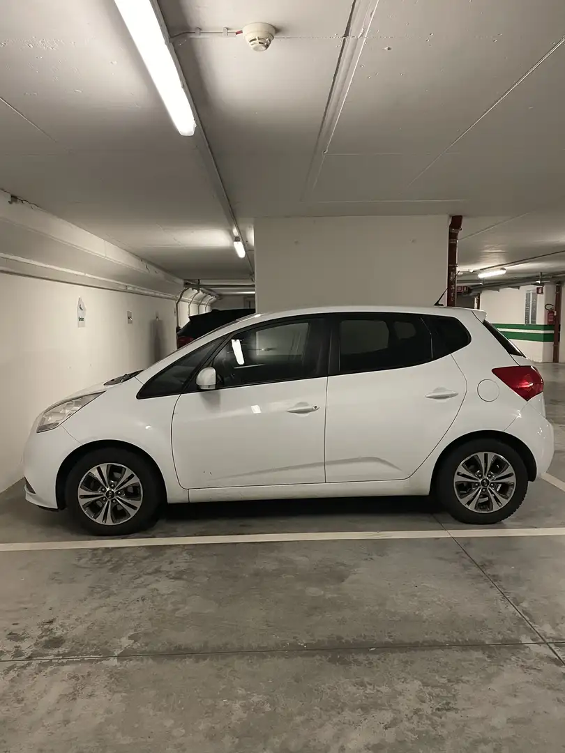 Kia Venga 1.4 CRDi 90PS Active Facelift Neopatentati - 1