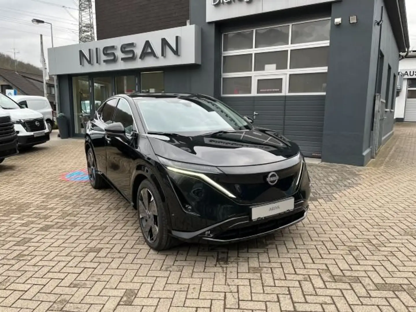 Nissan Ariya Evolve Pack 87kWh 20"Alu Panoramadach Schwarz - 2