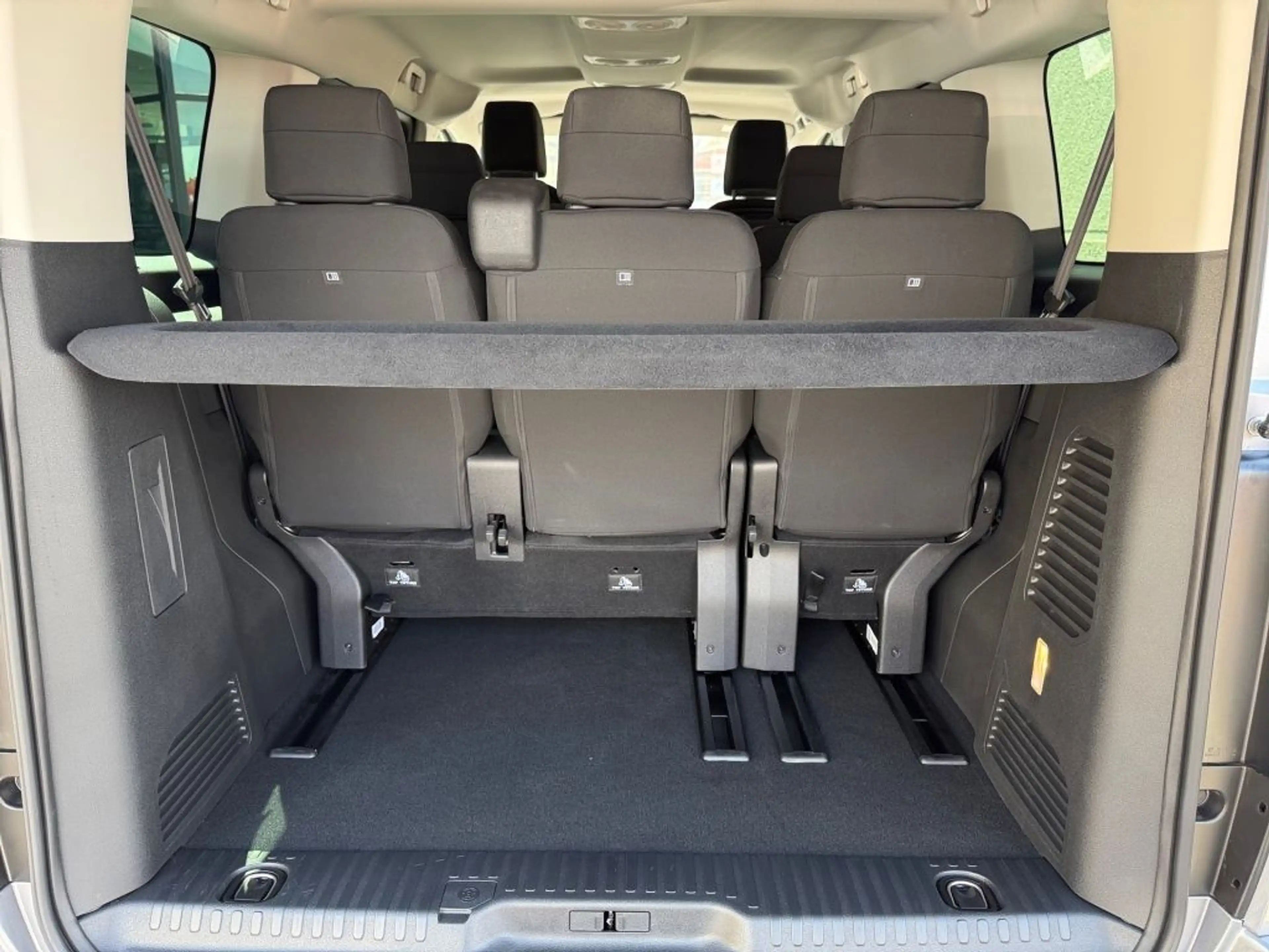Citroen Spacetourer M Diesel 180 Autm. Plus * ACC * AHK*Voll — photo 4