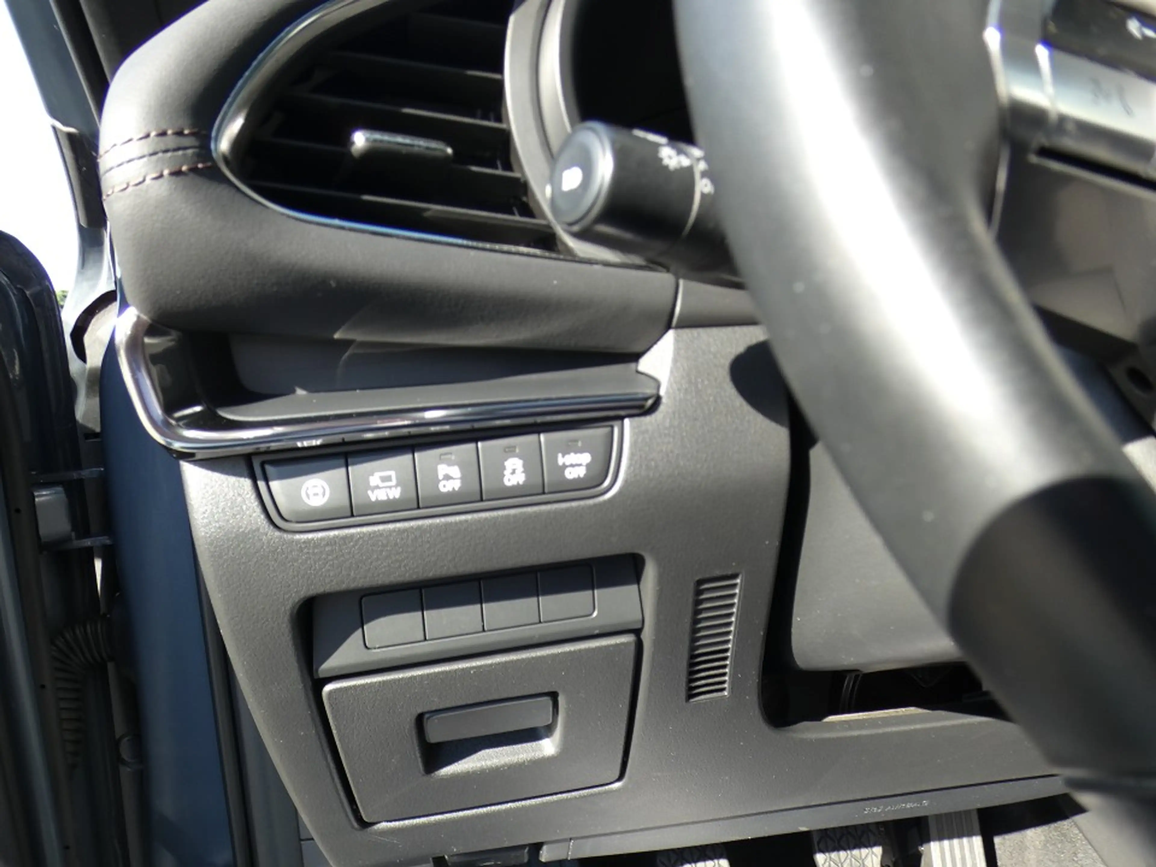 Mazda 3 S SKYACTIV-G 2.0 M Hybrid 6GS AL-SELECTION A18 DES — photo 15