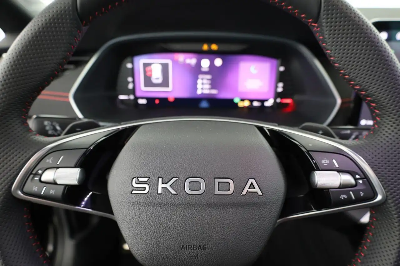 Skoda Octavia 2026 — фото 6