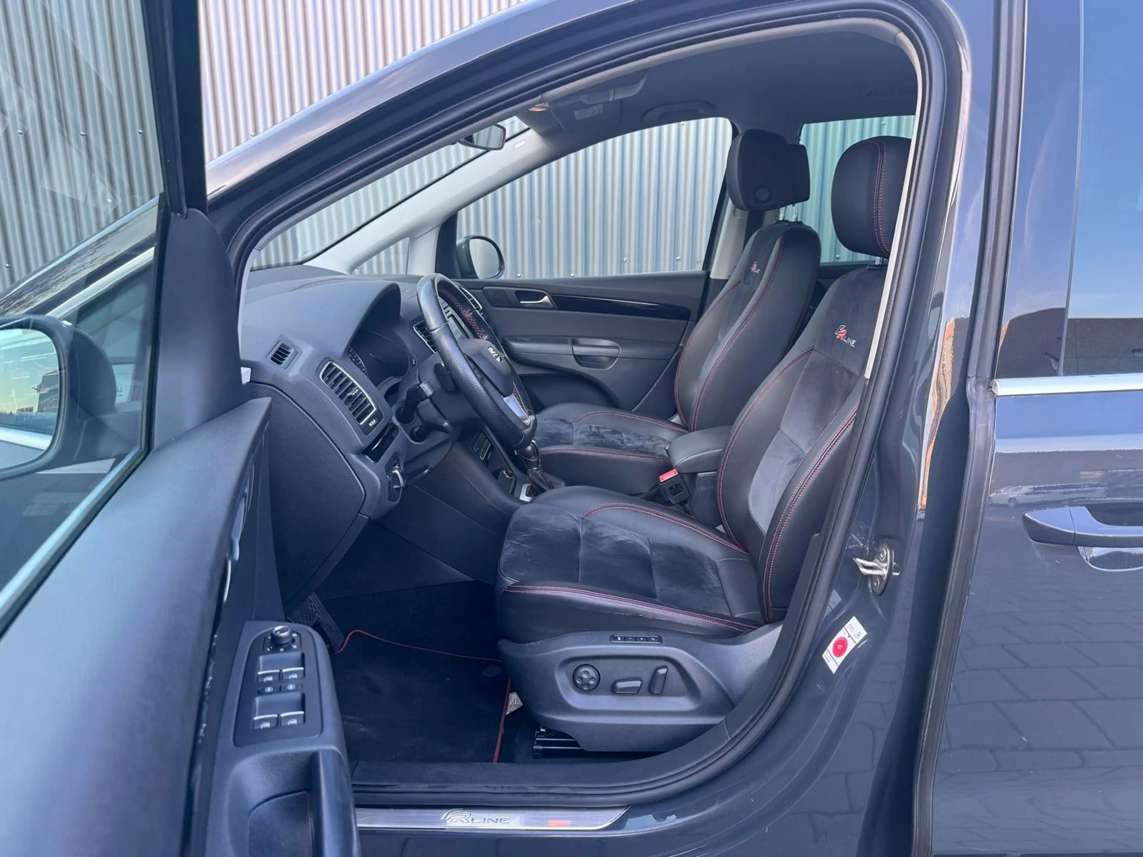 SEAT Alhambra FR-Line SHZ Tempomat — photo 9