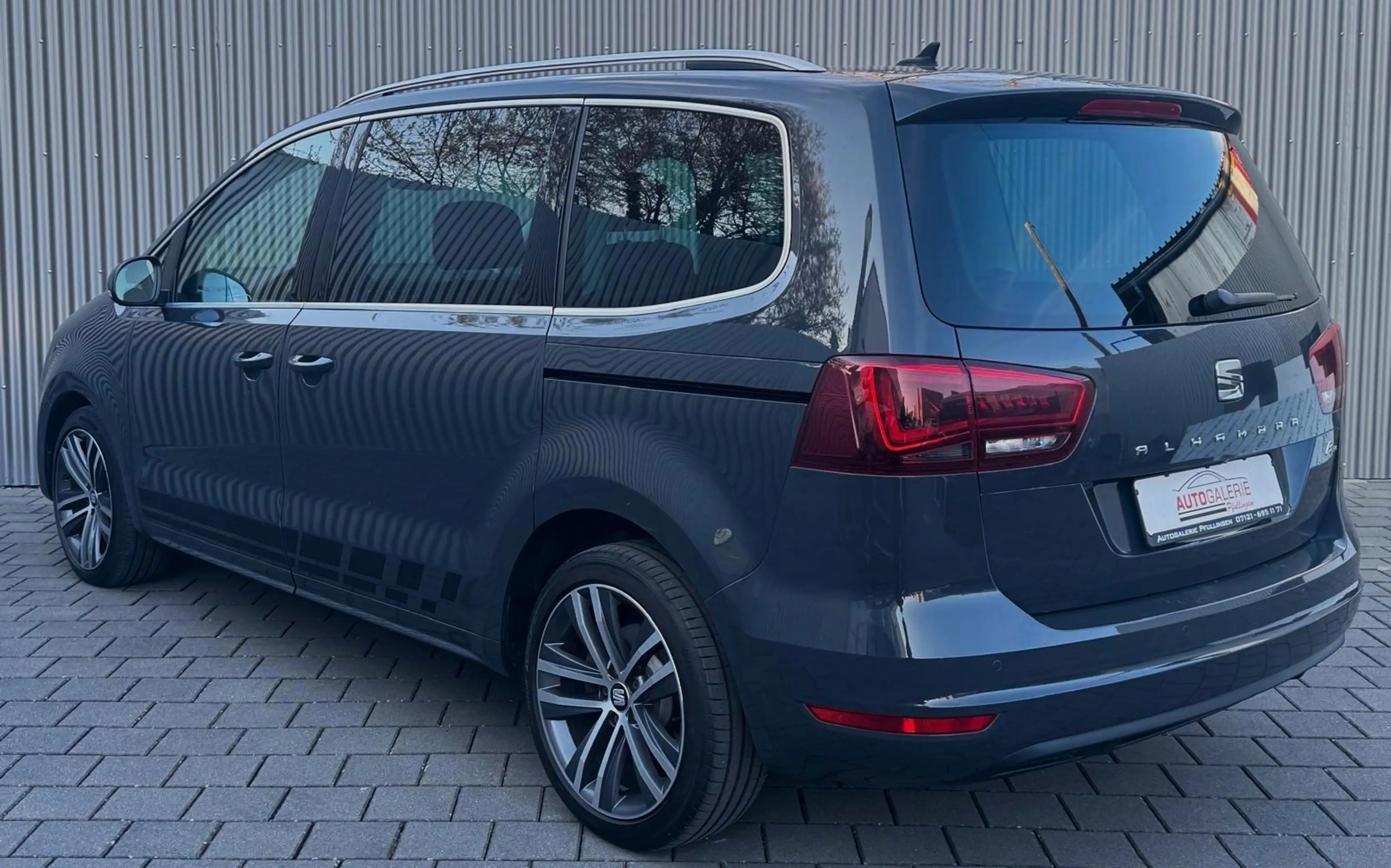 SEAT Alhambra FR-Line SHZ Tempomat — photo 8
