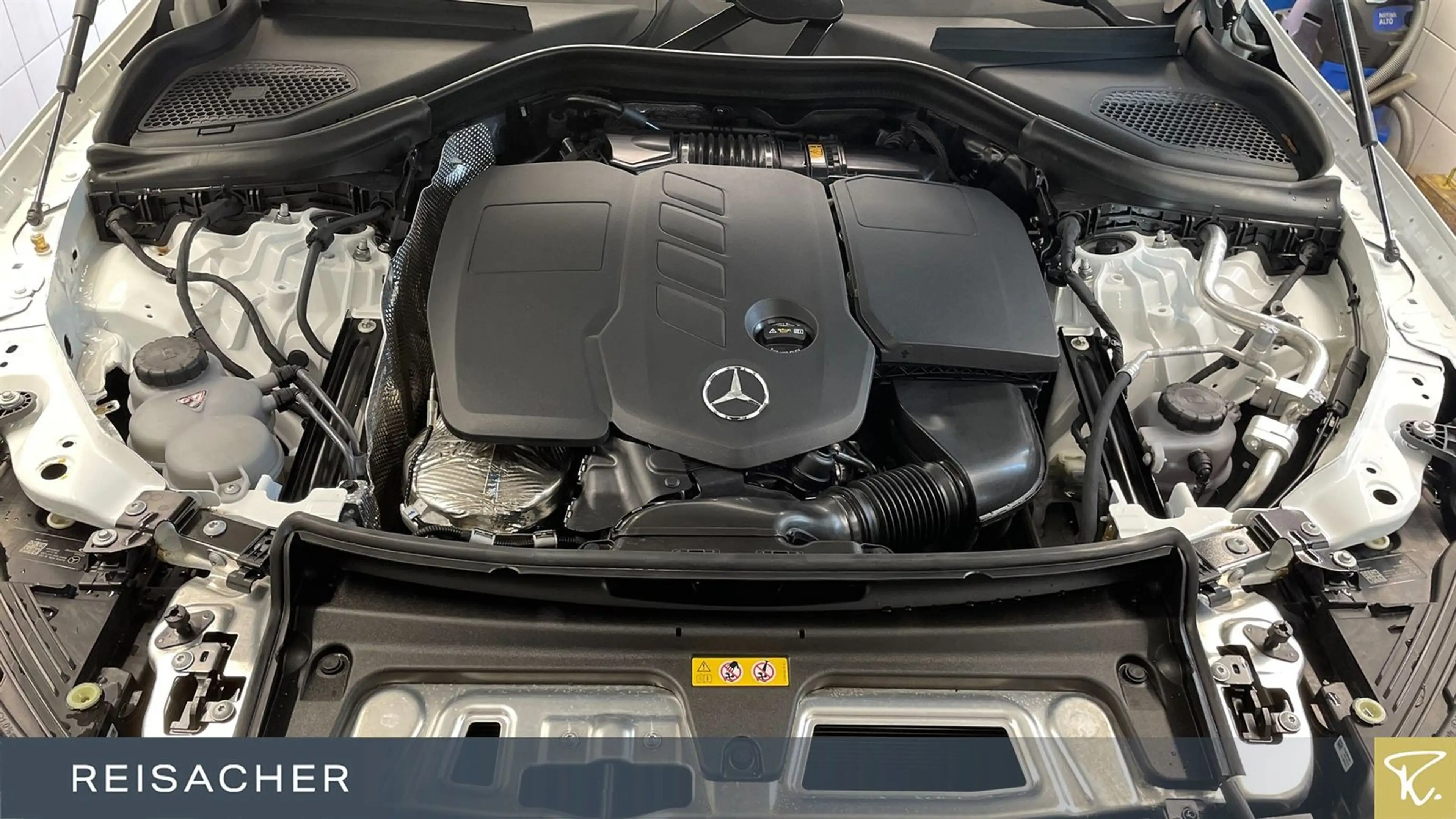 Mercedes-Benz GLC 200 GLC 220d 4Matic Leder — photo 7