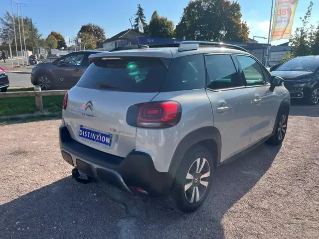 Citroen C3 Aircross view 3