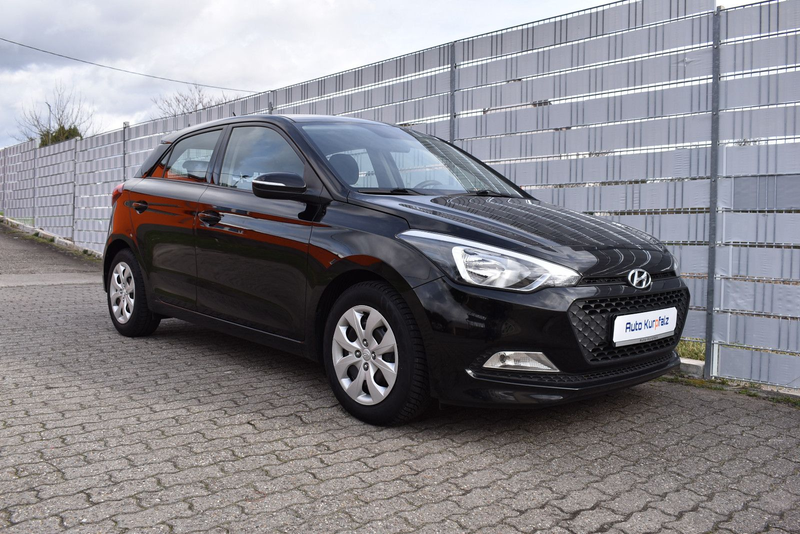 Hyundai i20 Active erst 35800 KM — photo 5