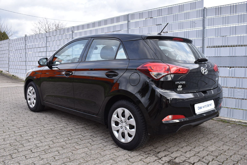 Hyundai i20 Active erst 35800 KM — photo 6