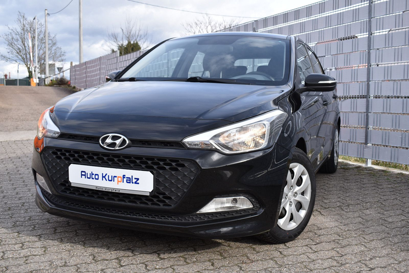 Hyundai i20 Active erst 35800 KM