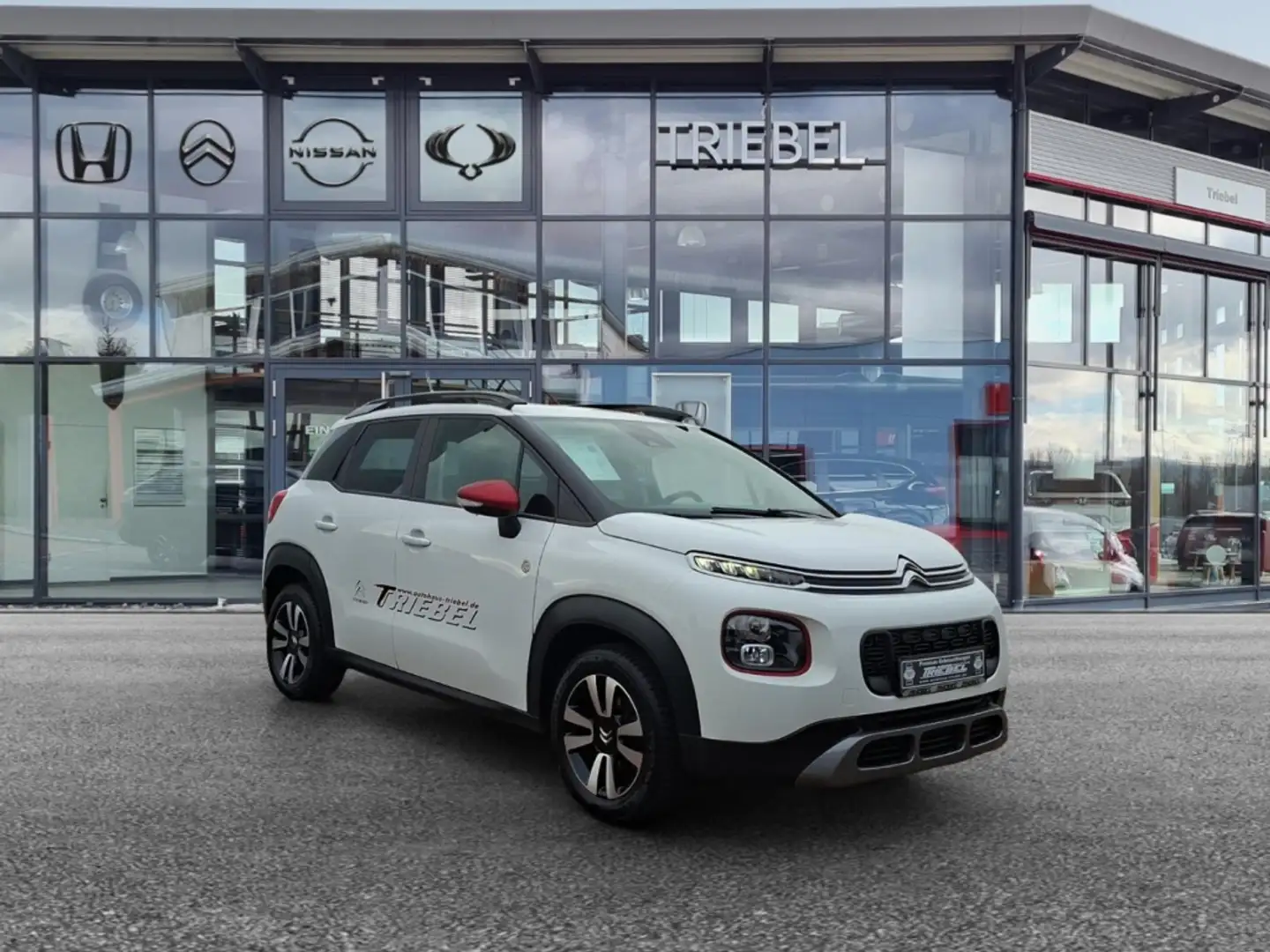 Citroen C3 Aircross C-Series 1.2 PT 110 °AAC°SHZ°PDC° Weiß - 2