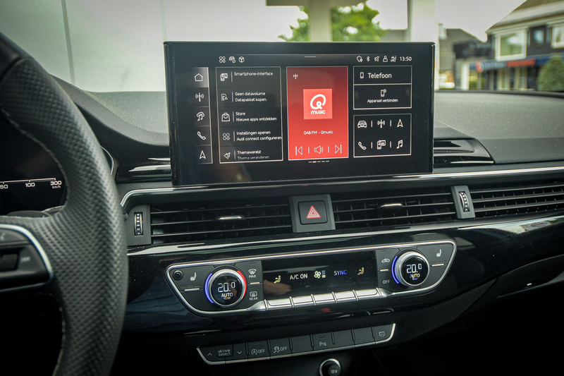 Audi A4 Avant 35 TFSI S edition Competition — photo 12