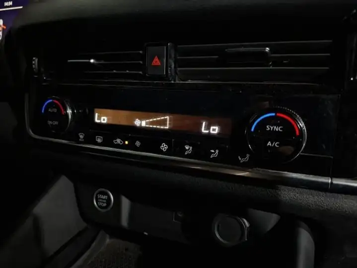 Nissan Qashqai 2023, foto 10