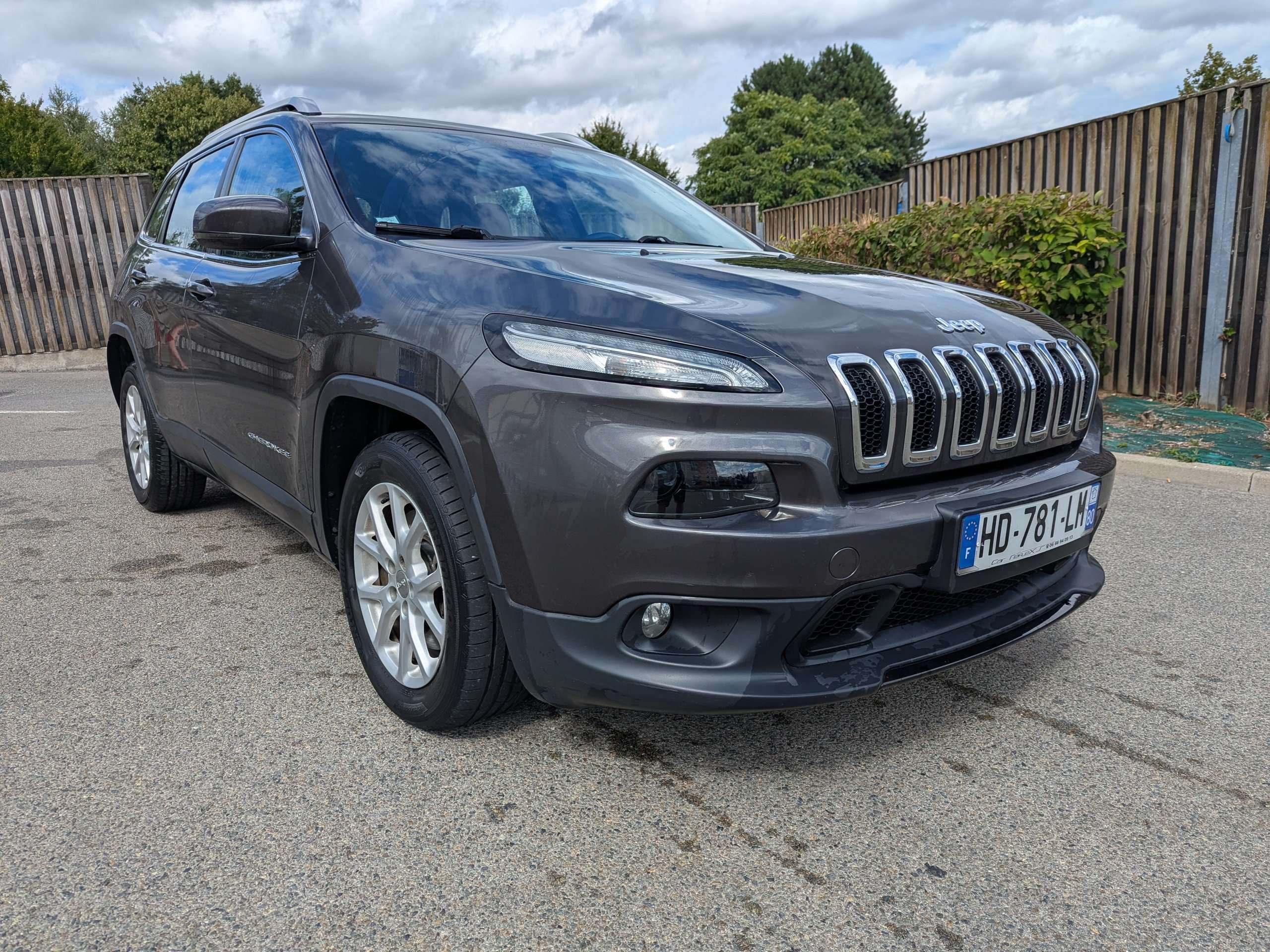 Jeep Cherokee