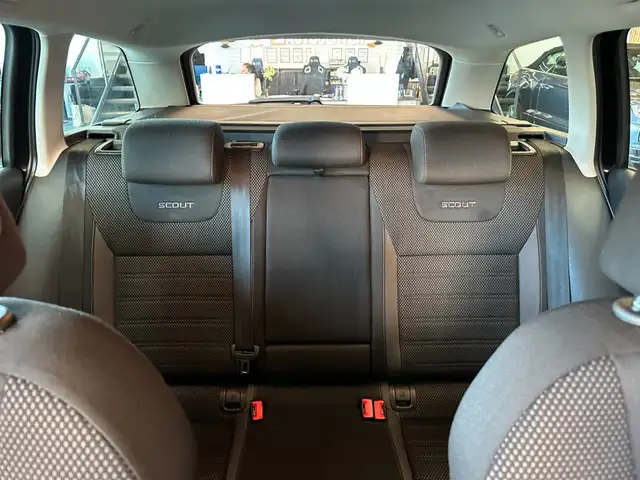Skoda Octavia view 11