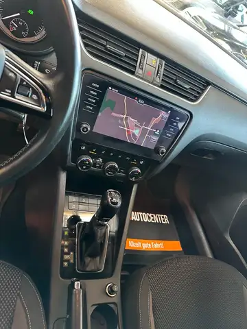 Skoda Octavia view 12
