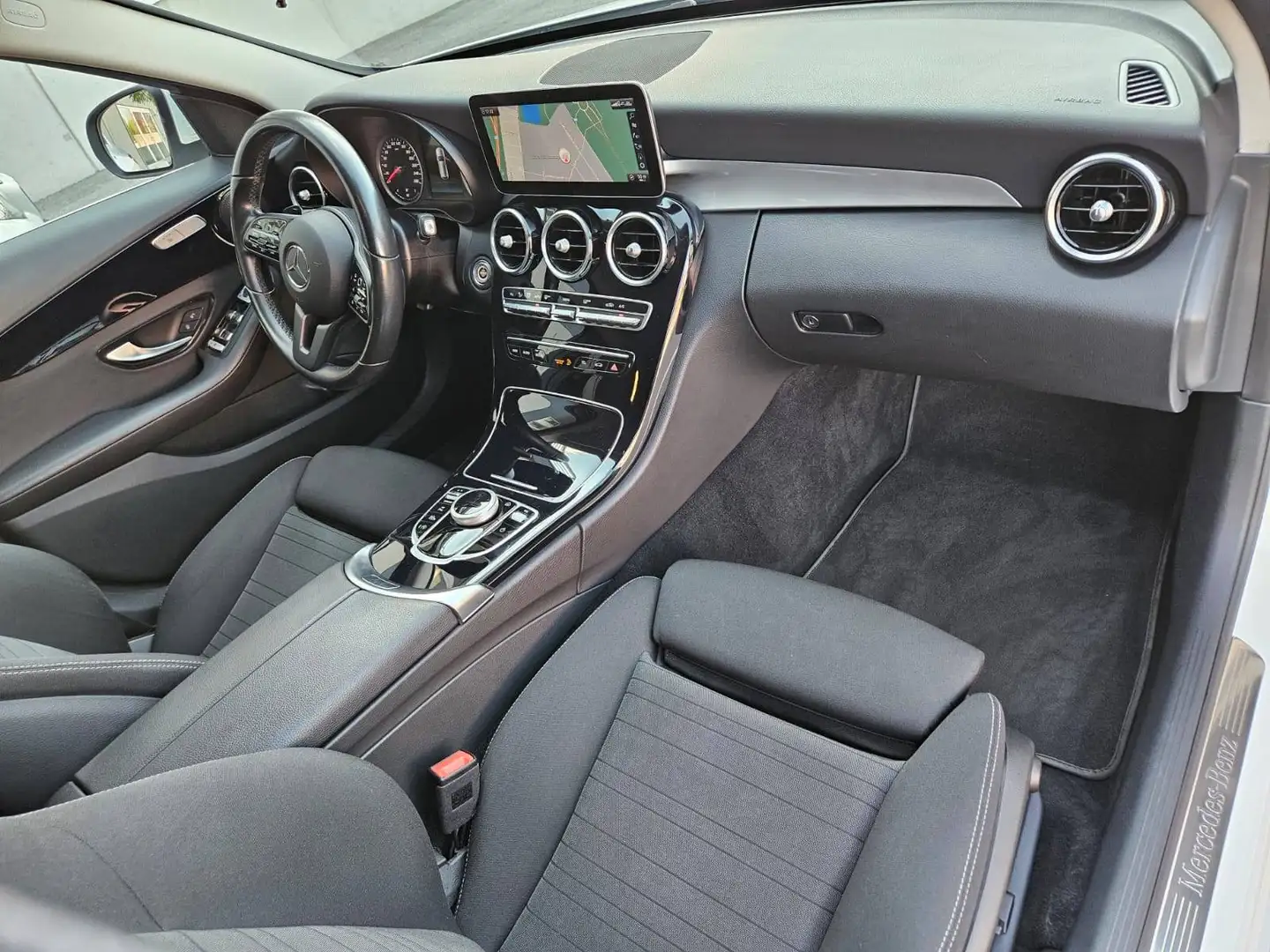 Mercedes-Benz C 180 Facelift | LED | Navi | CarPlay | Pickerl 2027 | Service Neu | Top Zustand Weiß - 2