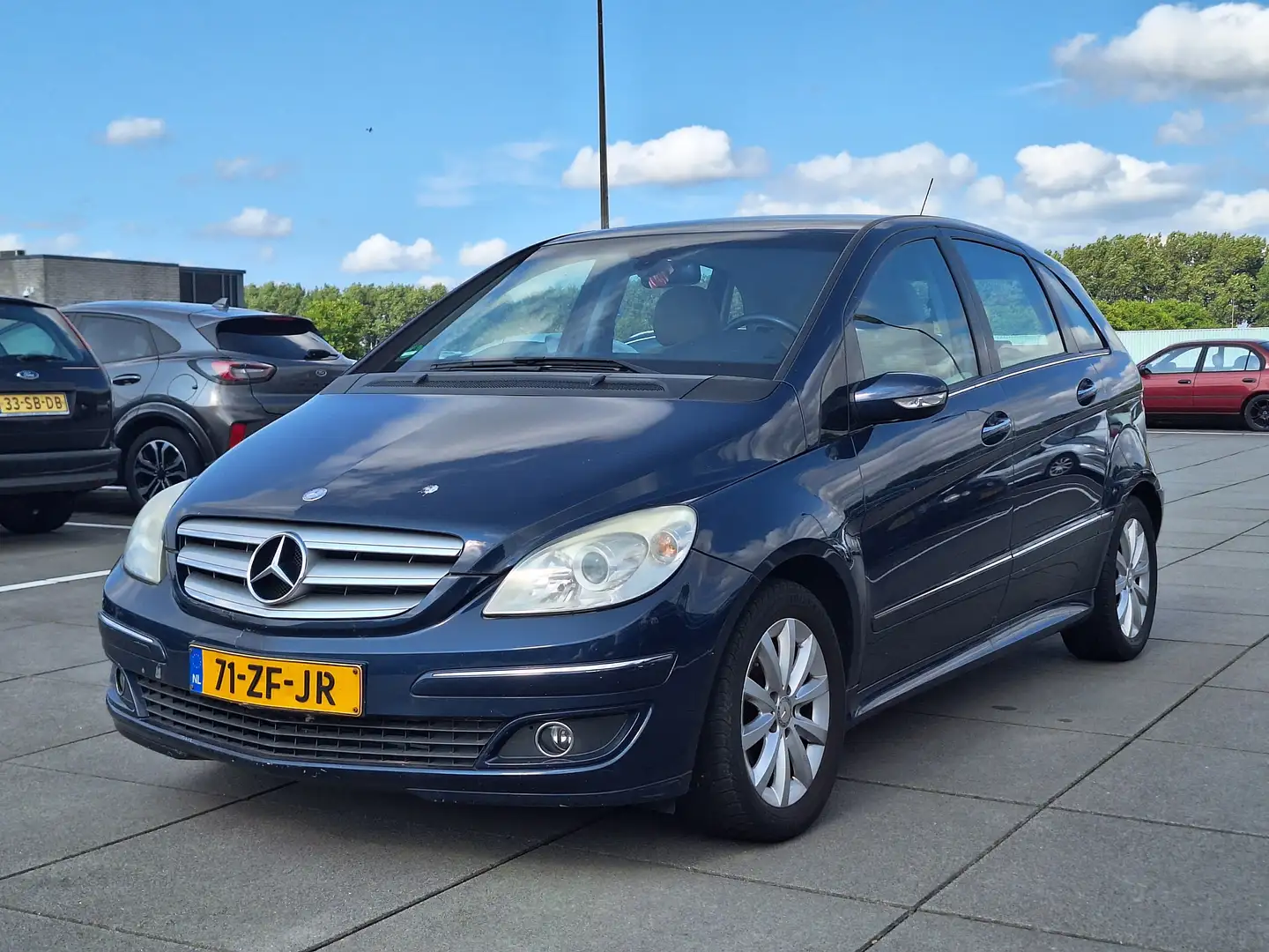 Mercedes-Benz B 170 €3500,-170 LPG G3 GAS AIRCO E4 TREKHAAK APK MPV Niebieski - 1