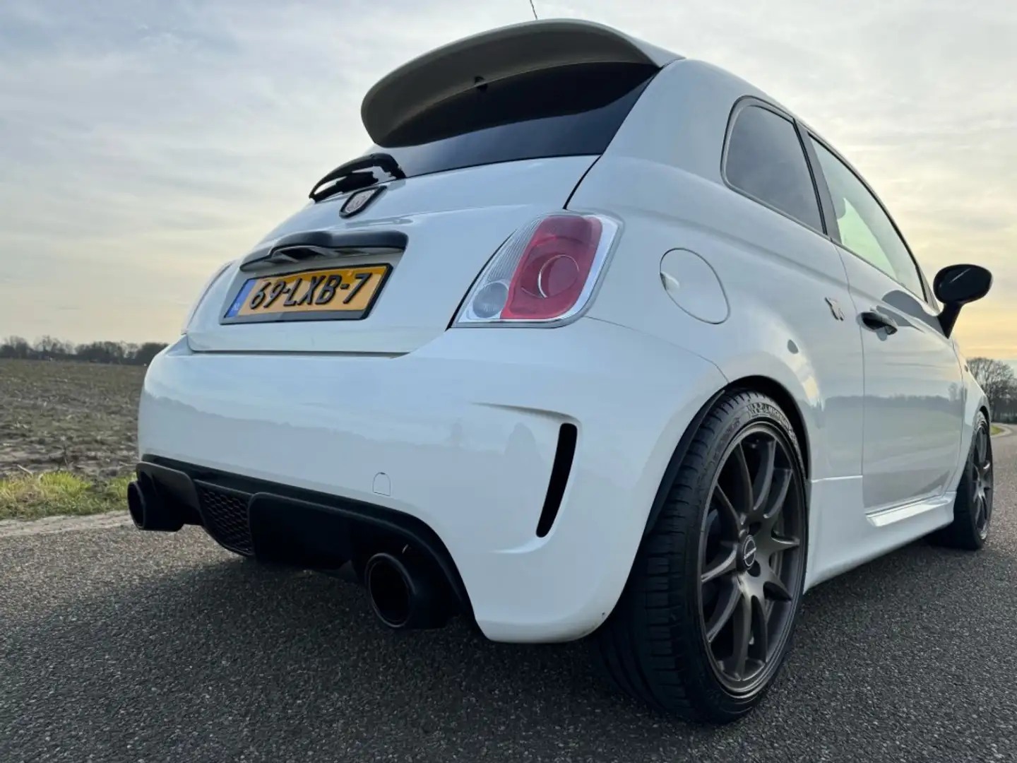 Fiat 500 ABARTH / Snelste van NL / 310 PK!! / VOLL/ Blanco - 2