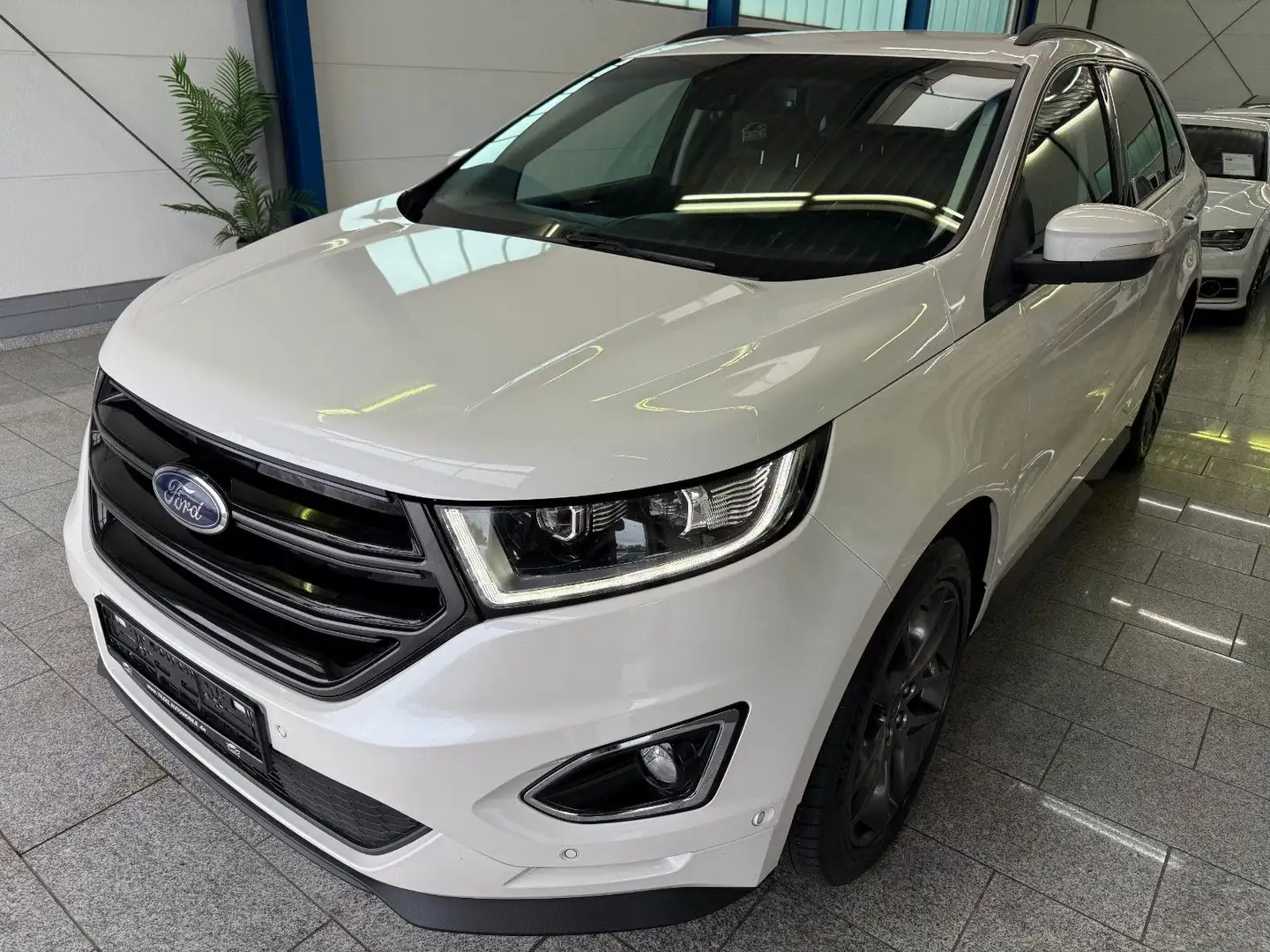 Ford Edge 2.0 TDI*SPORT*4x4*AUT*LED*NAV*MMRY*SPUR*1HD Weiß - 2
