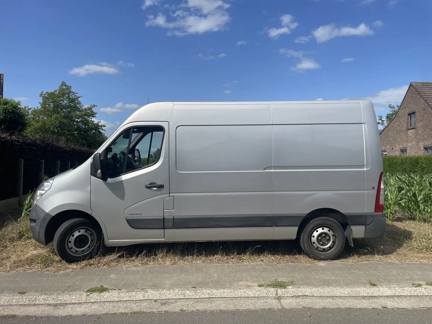 Renault Master dCi 100 FAP L2H2 - 2