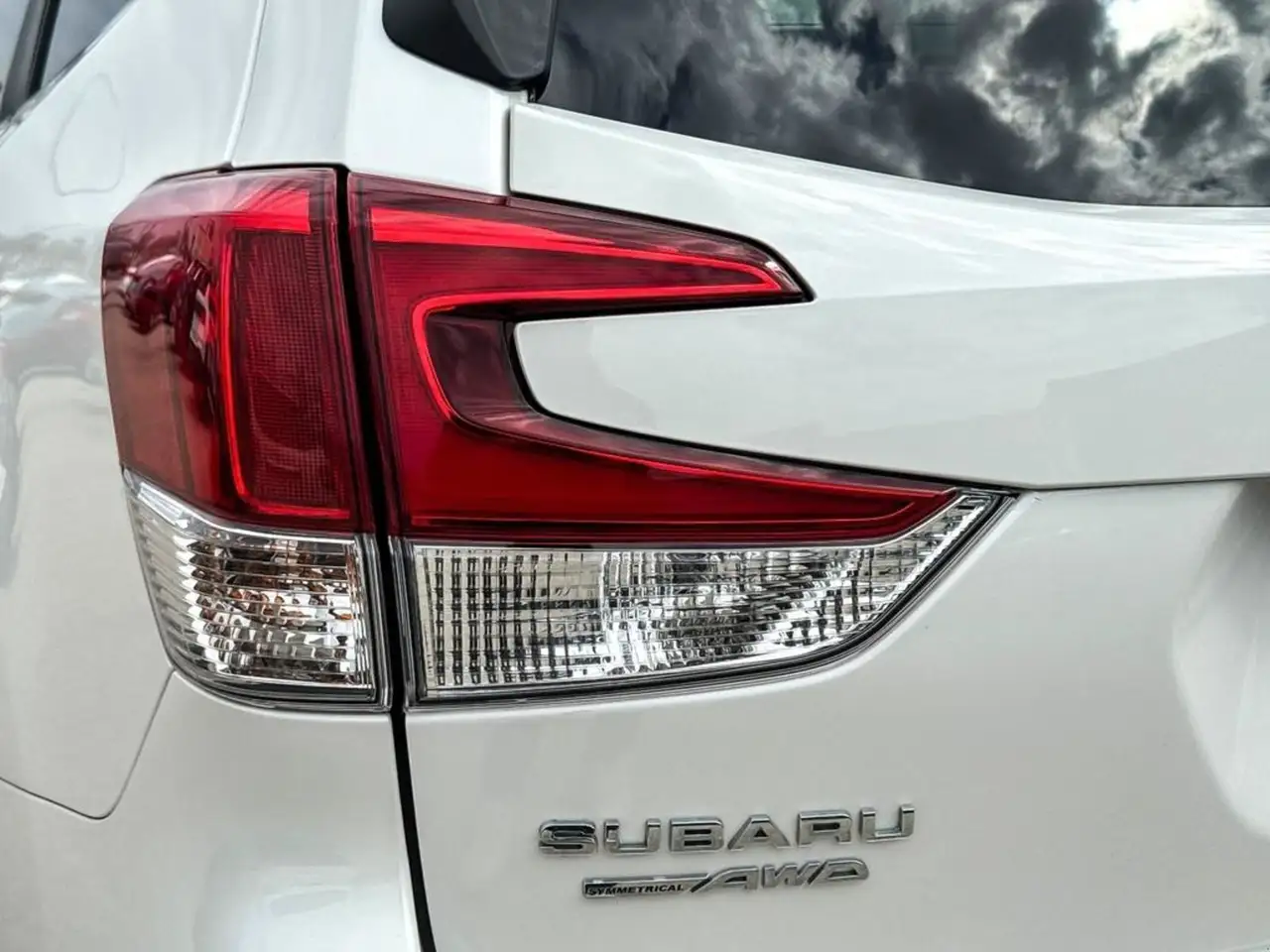 Subaru Forester снимка Subaru Forester