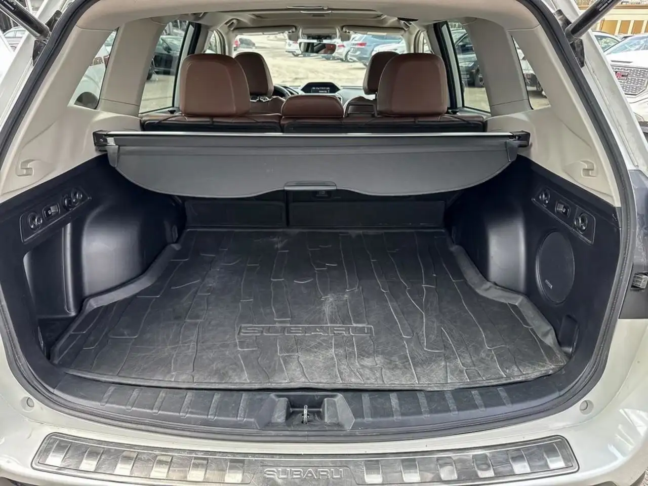 Subaru Forester снимка Subaru Forester
