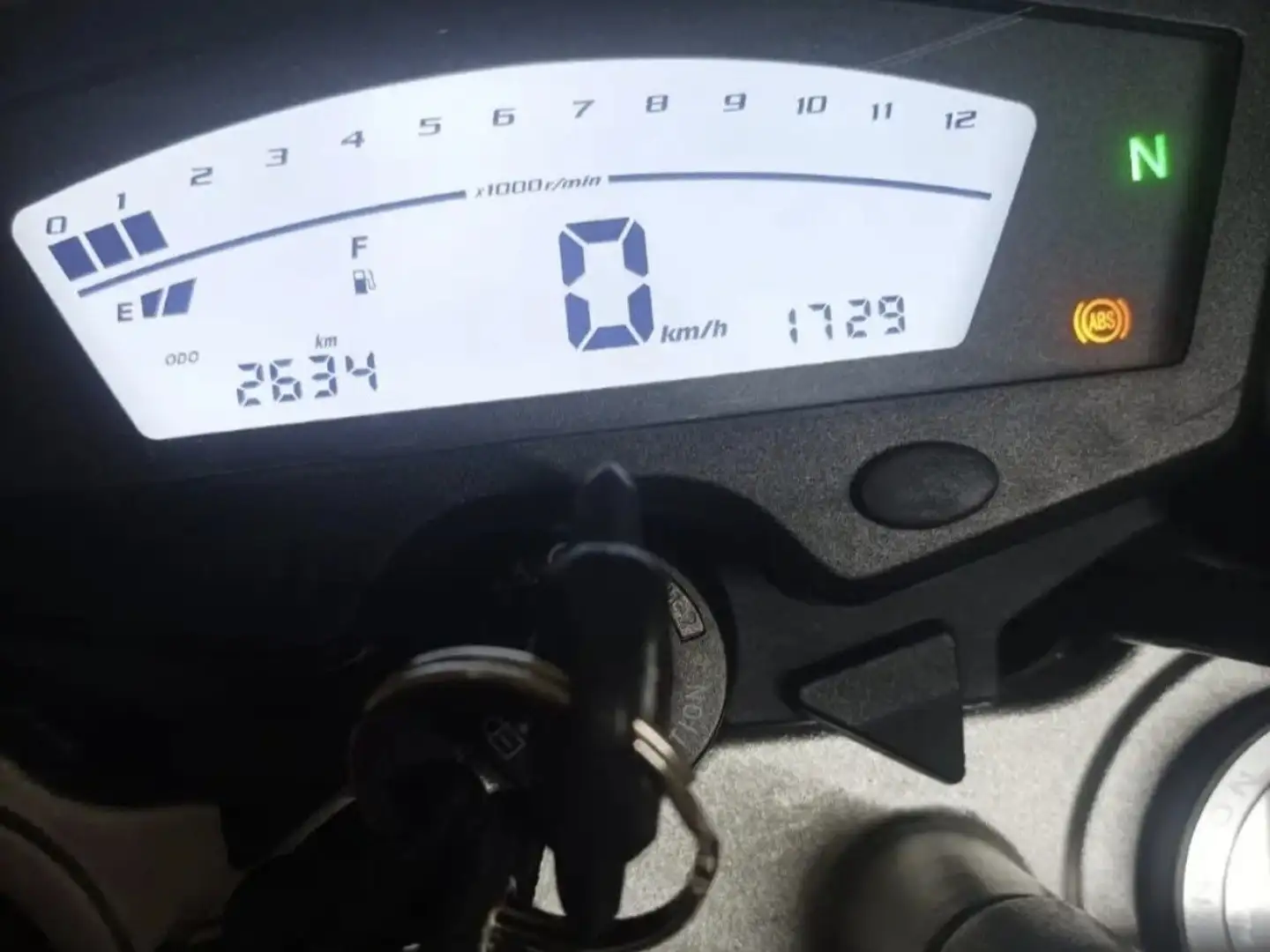 SWM SM 125 R Bianco - 2