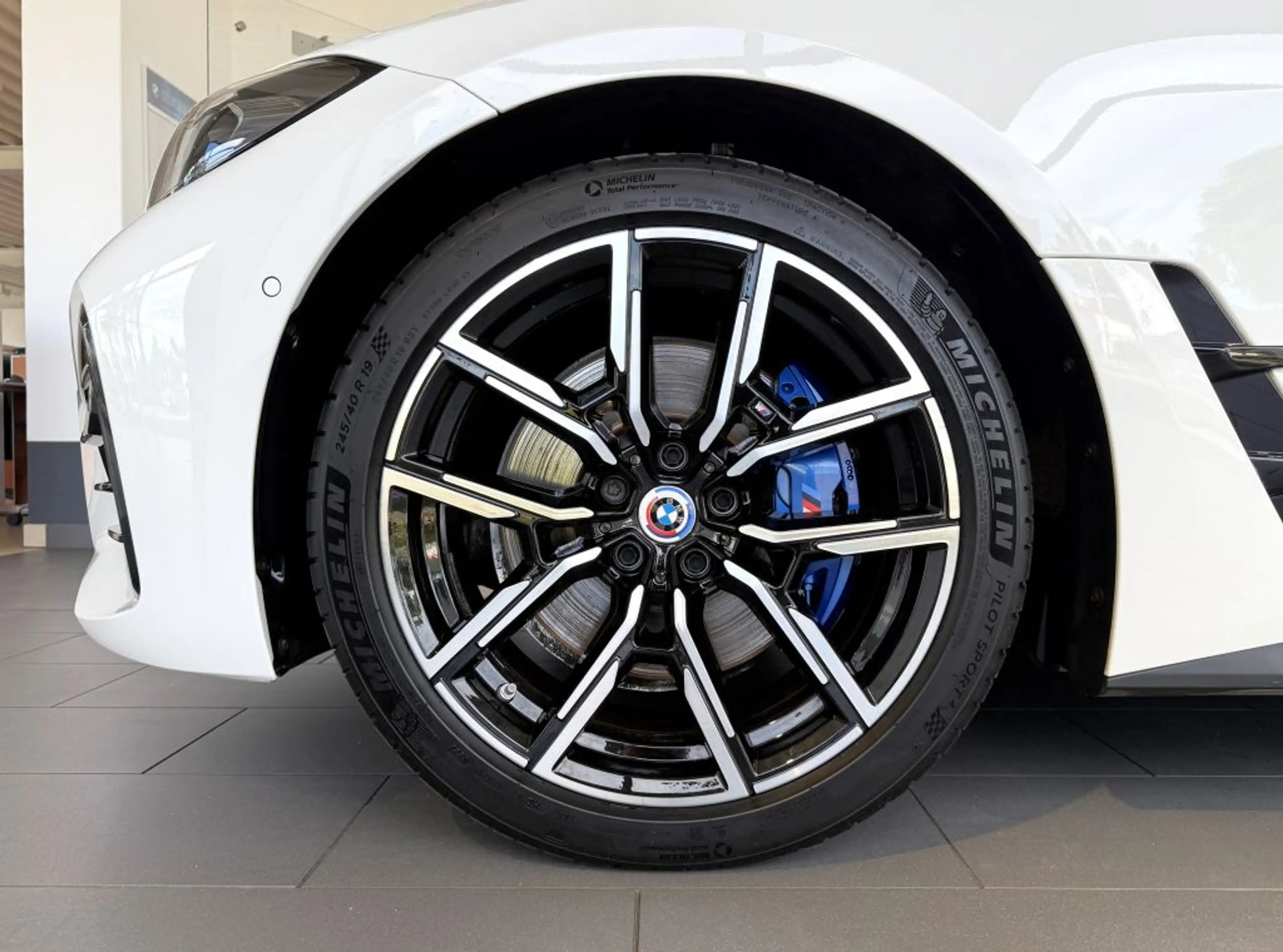 BMW 420 i Gran C. M SPORT LASER+ACC+KAM360+HARM+STANDH — photo 8