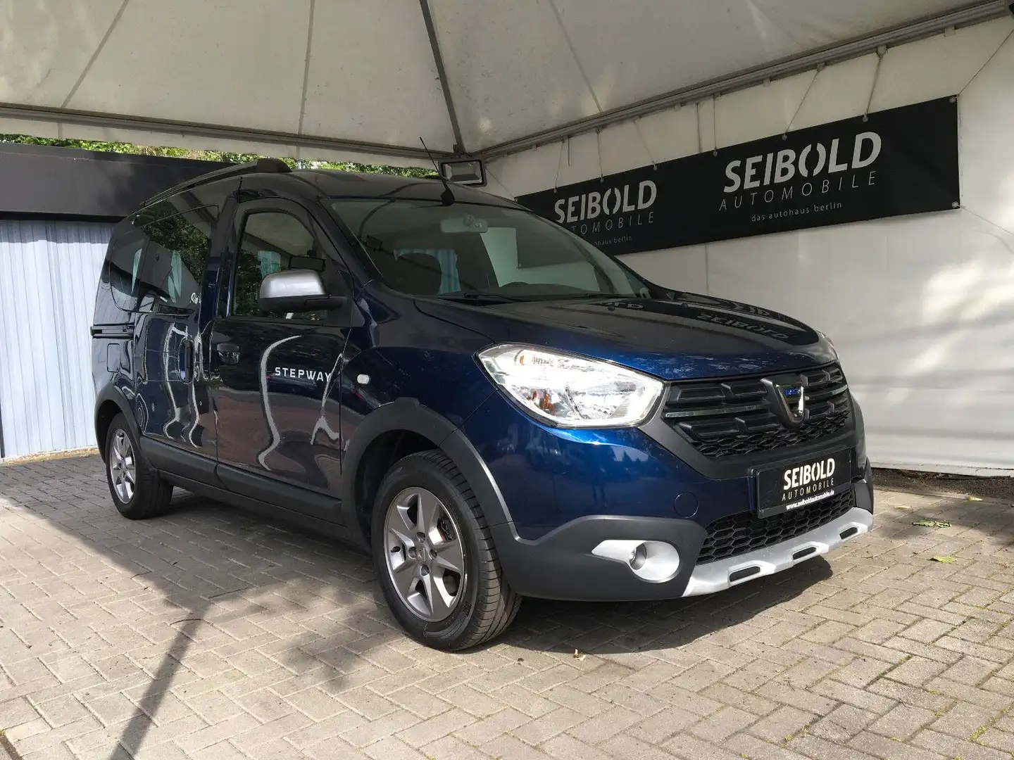 Dacia Dokker 1.2 Stepway/Navi/Shz/Kam/Temp/Klima/NSW Blau - 2