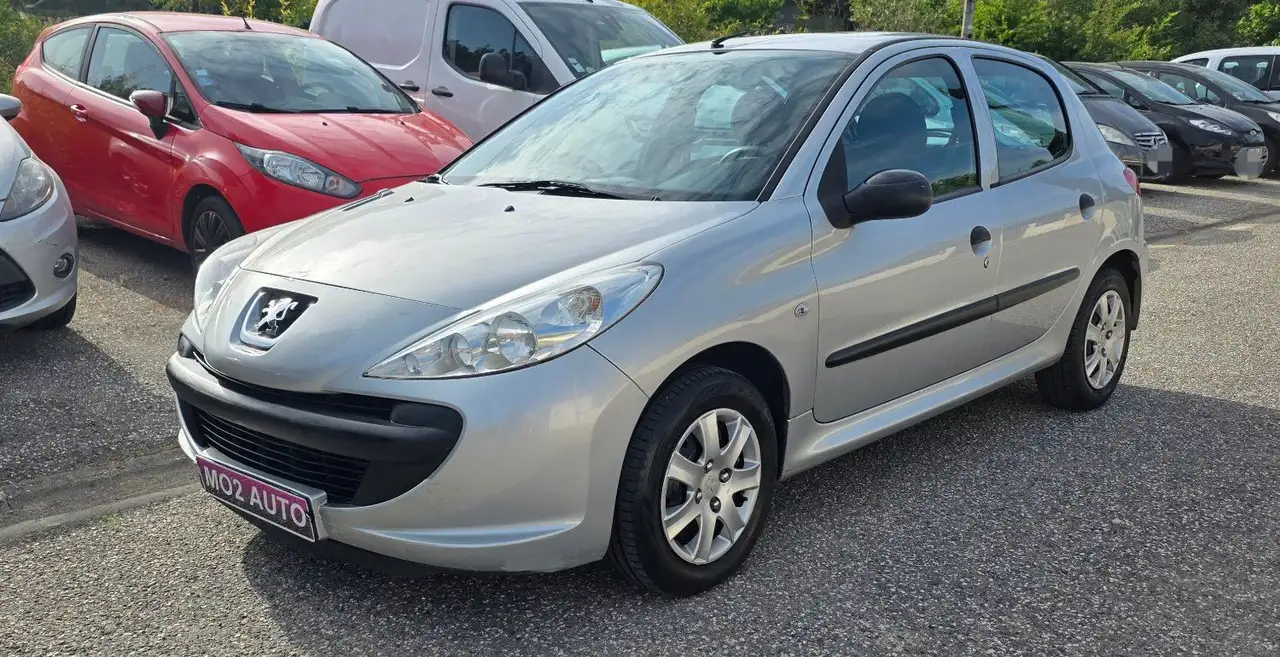 Peugeot 206 1.4 HDI 70CH 2011 172.000KMS CLIM REG...