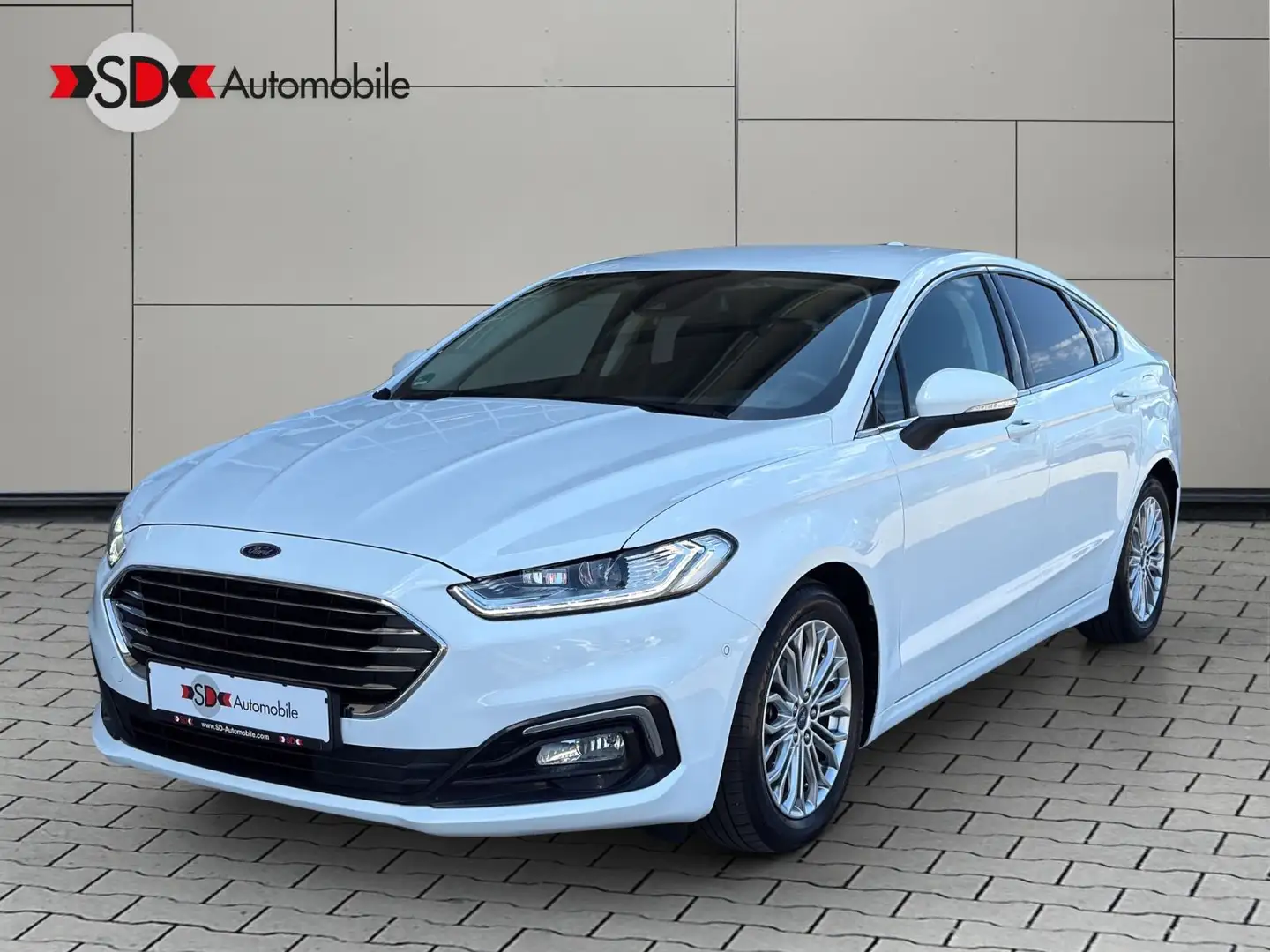Ford Mondeo 2.0 Lim. Titanium LED NAVI ACC BLIS AHK Weiß - 1