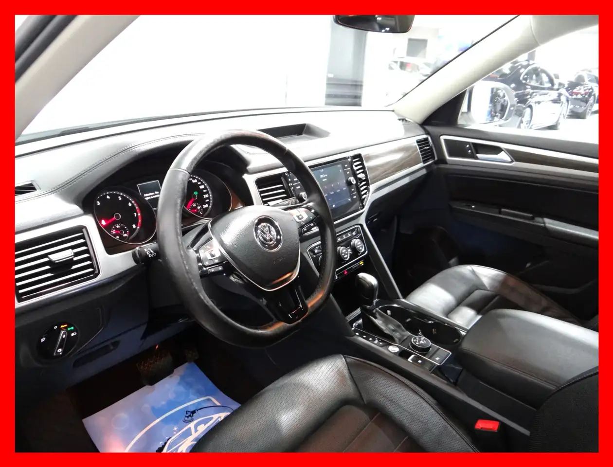 Volkswagen Atlas снимка Volkswagen Atlas