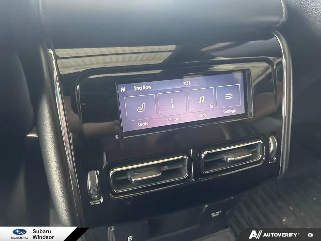 Lincoln Aviator снимка Lincoln Aviator