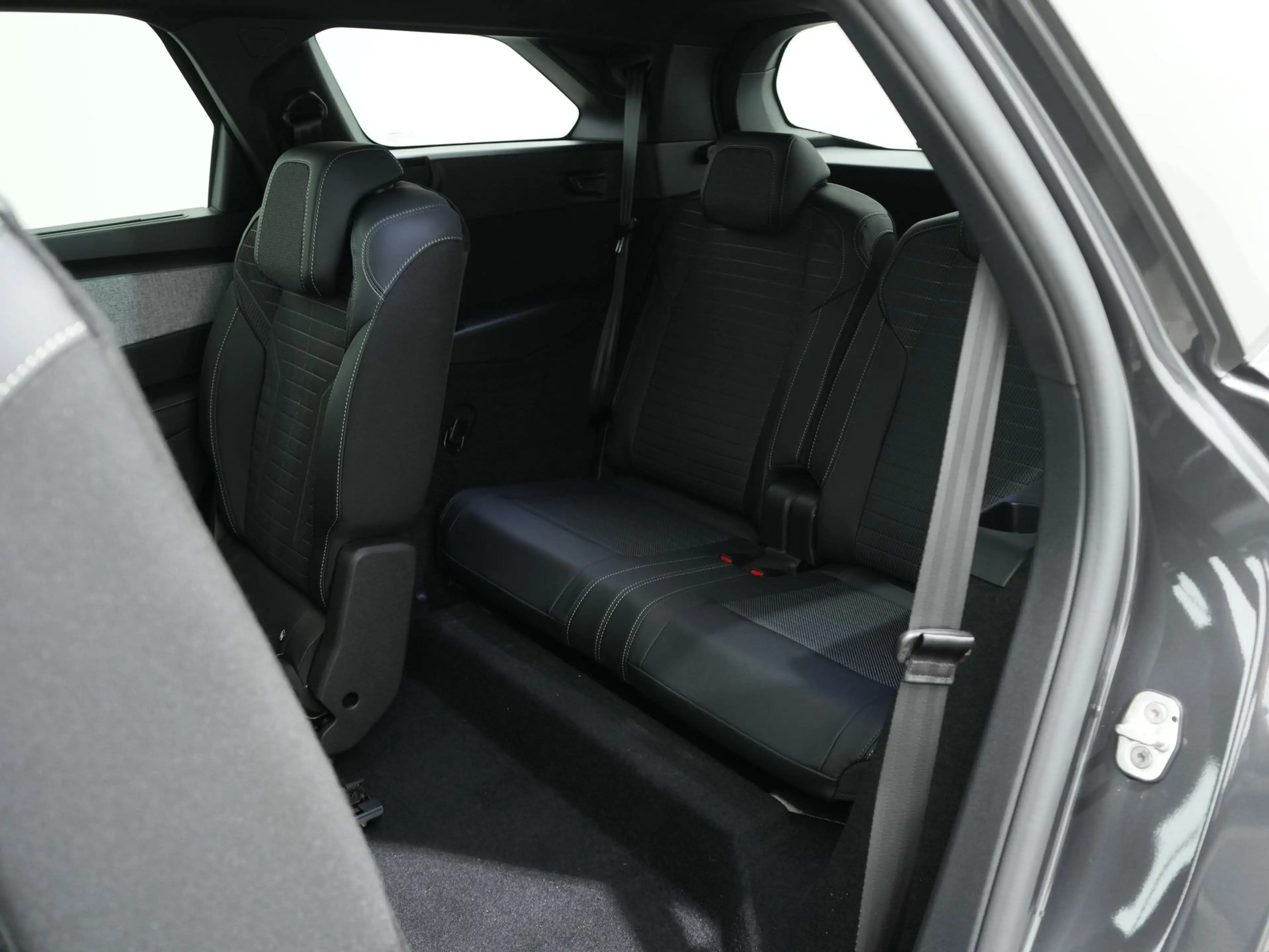 Peugeot 5008 1.2 HYBRID 145PK GT E-DCS6 7-PERS | Trekhaak | Cru — photo 6