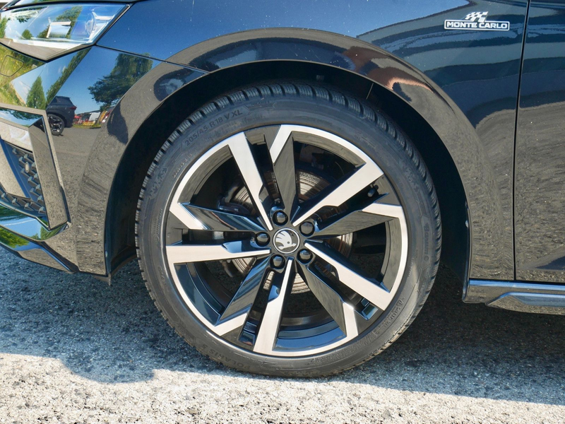 Skoda Scala 1.5 TSI DSG Monte Carlo+Matrix+5J Garantie — photo 8