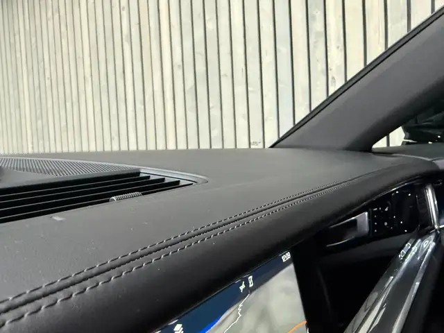 Porsche Panamera 4 E-Hybrid PANORAMA 21''TURBO AMB BOSE BELÜFT Ansicht 44