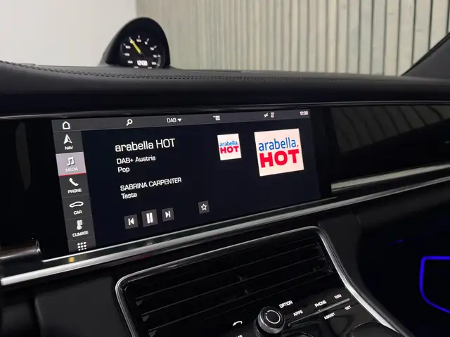Porsche Panamera 4 E-Hybrid PANORAMA 21''TURBO AMB BOSE BELÜFT Ansicht 40
