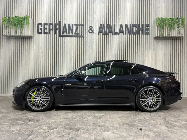 Porsche Panamera 4 E-Hybrid PANORAMA 21''TURBO AMB BOSE BELÜFT Ansicht 13
