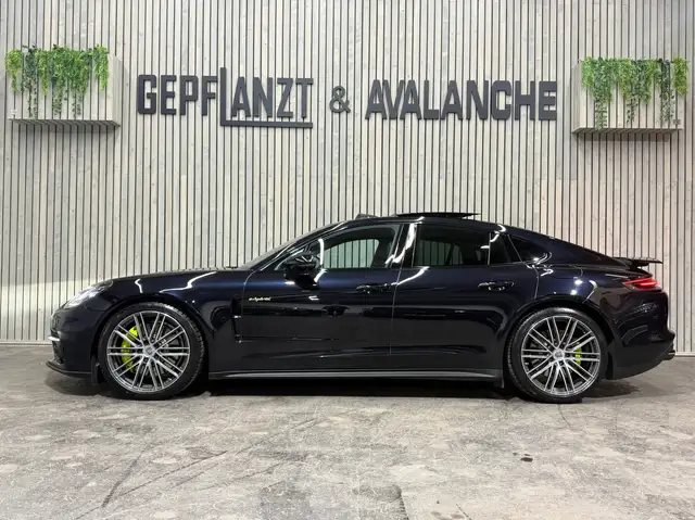 Porsche Panamera 4 E-Hybrid PANORAMA 21''TURBO AMB BOSE BELÜFT Ansicht 18