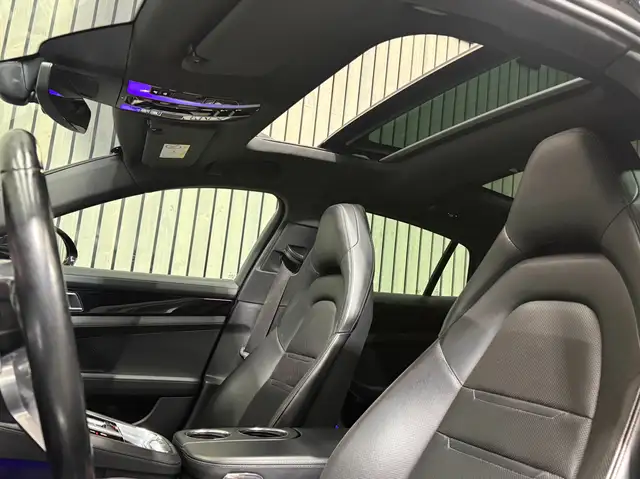 Porsche Panamera 4 E-Hybrid PANORAMA 21''TURBO AMB BOSE BELÜFT Ansicht 22