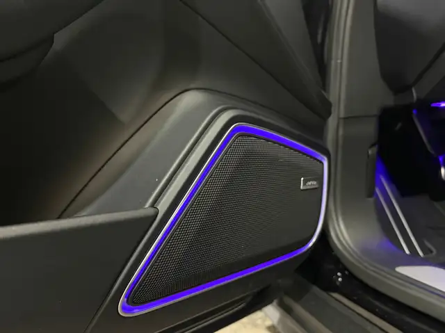 Porsche Panamera 4 E-Hybrid PANORAMA 21''TURBO AMB BOSE BELÜFT Ansicht 24