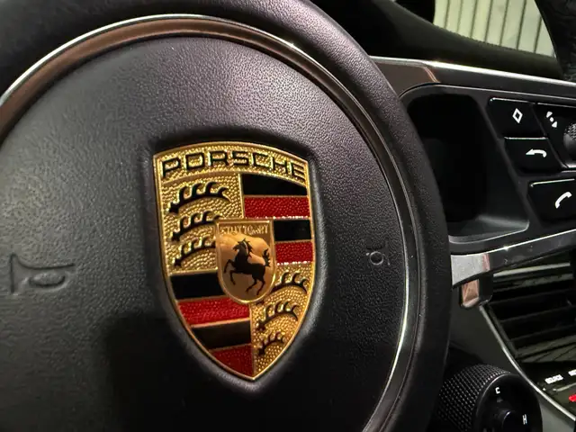 Porsche Panamera 4 E-Hybrid PANORAMA 21''TURBO AMB BOSE BELÜFT Ansicht 47