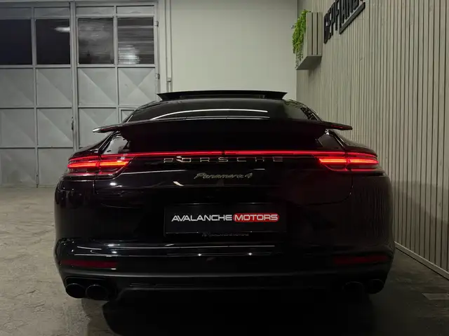 Porsche Panamera 4 E-Hybrid PANORAMA 21''TURBO AMB BOSE BELÜFT Ansicht 16