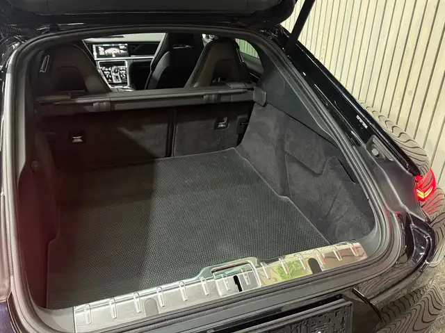Porsche Panamera 4 E-Hybrid PANORAMA 21''TURBO AMB BOSE BELÜFT Ansicht 48