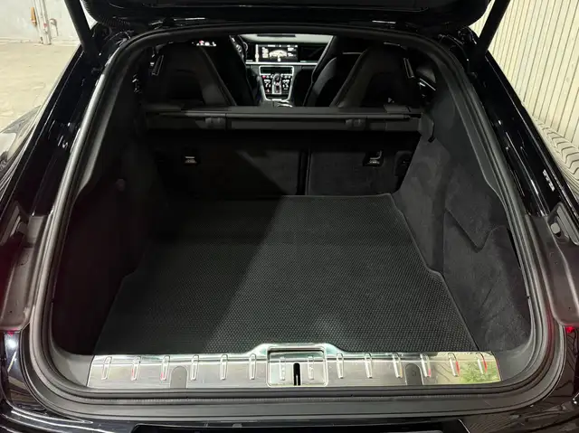 Porsche Panamera 4 E-Hybrid PANORAMA 21''TURBO AMB BOSE BELÜFT Ansicht 49
