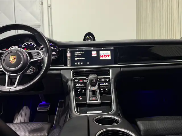 Porsche Panamera 4 E-Hybrid PANORAMA 21''TURBO AMB BOSE BELÜFT Ansicht 32